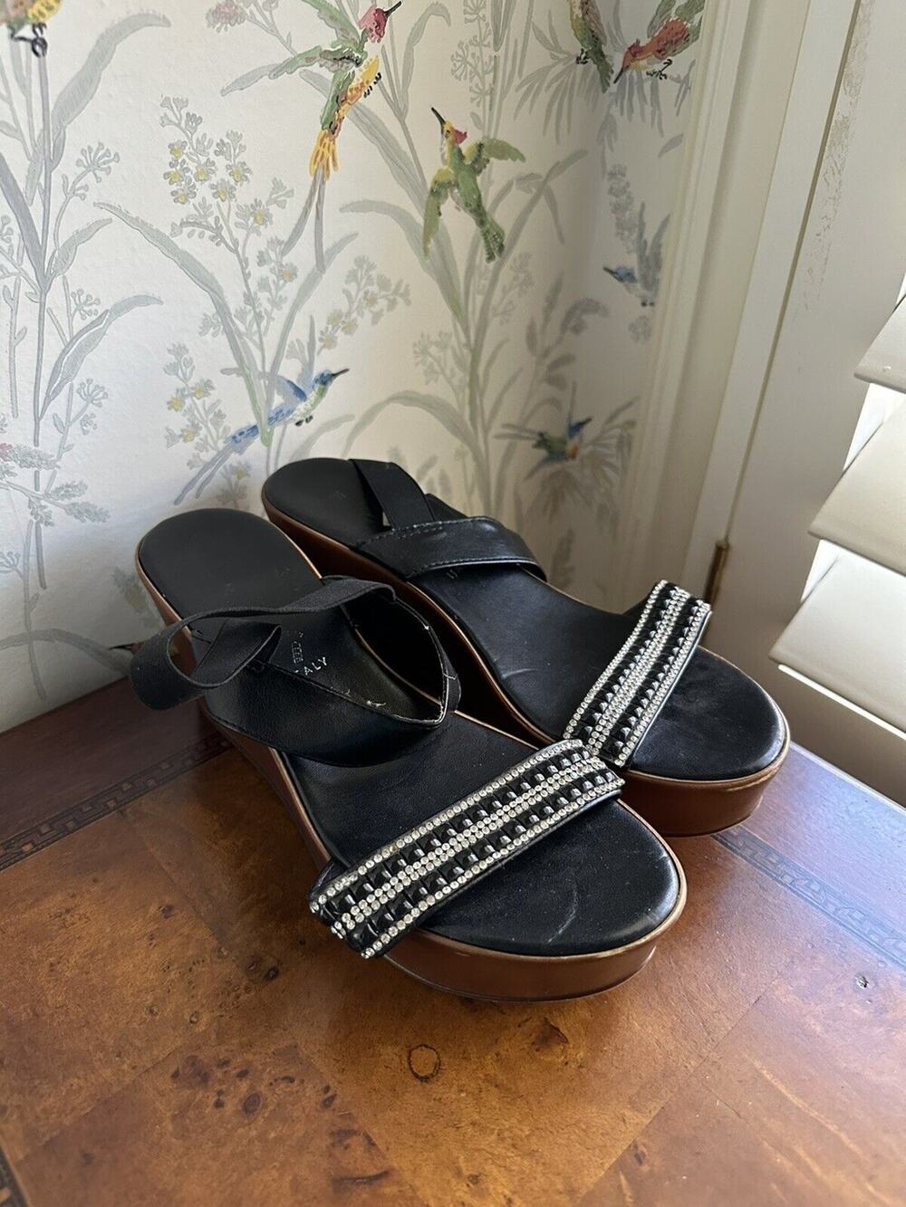 Italian Shoemakers Women’s Black Rhinestone Open Toe Wedge Sandals - 8 Euro 39